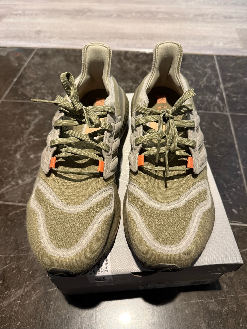 adidas UltraBoost 22 'Orbit Green Beam Orange